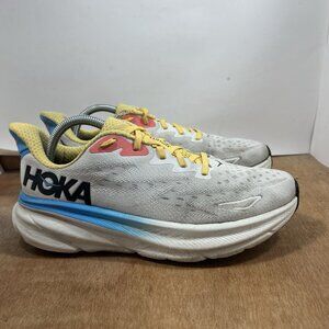 Hoka One One Clifton 9 Women Size 10 White Running Shoes Sneakers